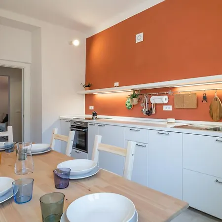 Lovely Oasi Apartment X7 - Near Central Station La Spezia Exterior photo