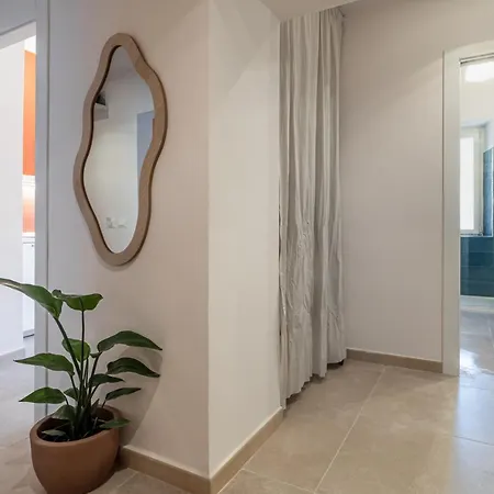 Lovely Oasi Apartment X7 - Near Central Station La Spezia Exterior photo
