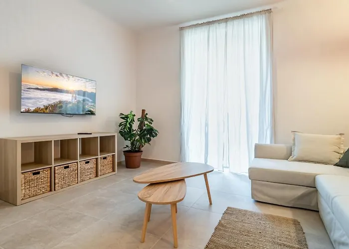 Lovely Oasi Apartment X7 - Near Central Station